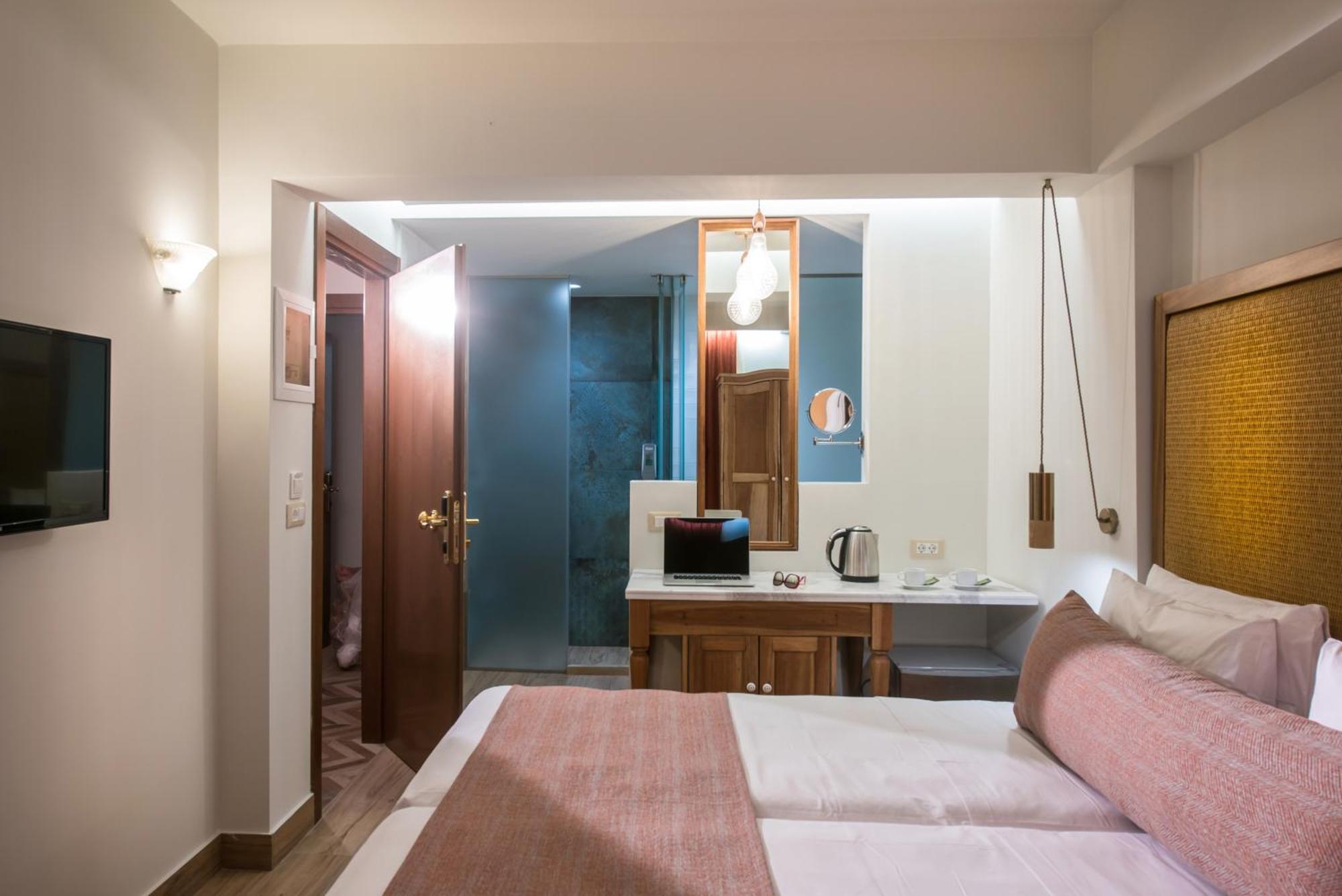 Junior Suite,1214708245:JPEG